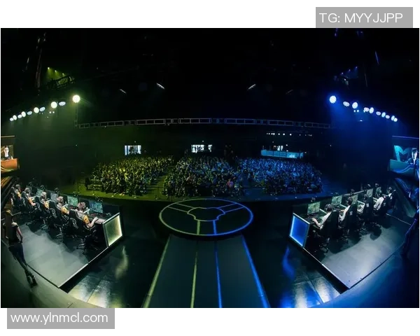 《英雄联盟顶级对决：全球最强战队激烈碰撞谁将问鼎最终荣耀》