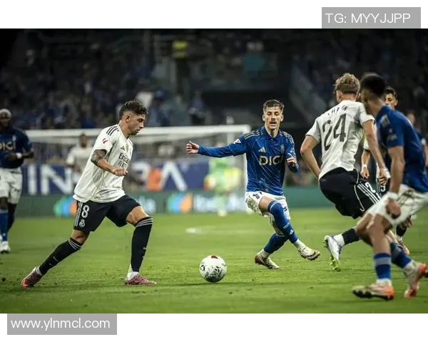 皇家马德里挑战强敌，激战新赛季豪门对决精彩纷呈